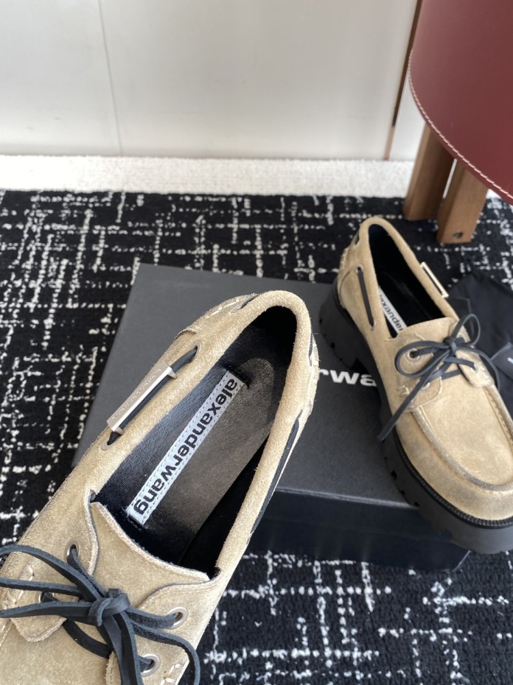 Туфли женские фото 8