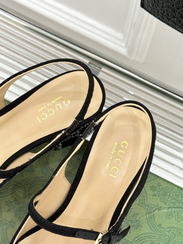 Туфли женские фото 8