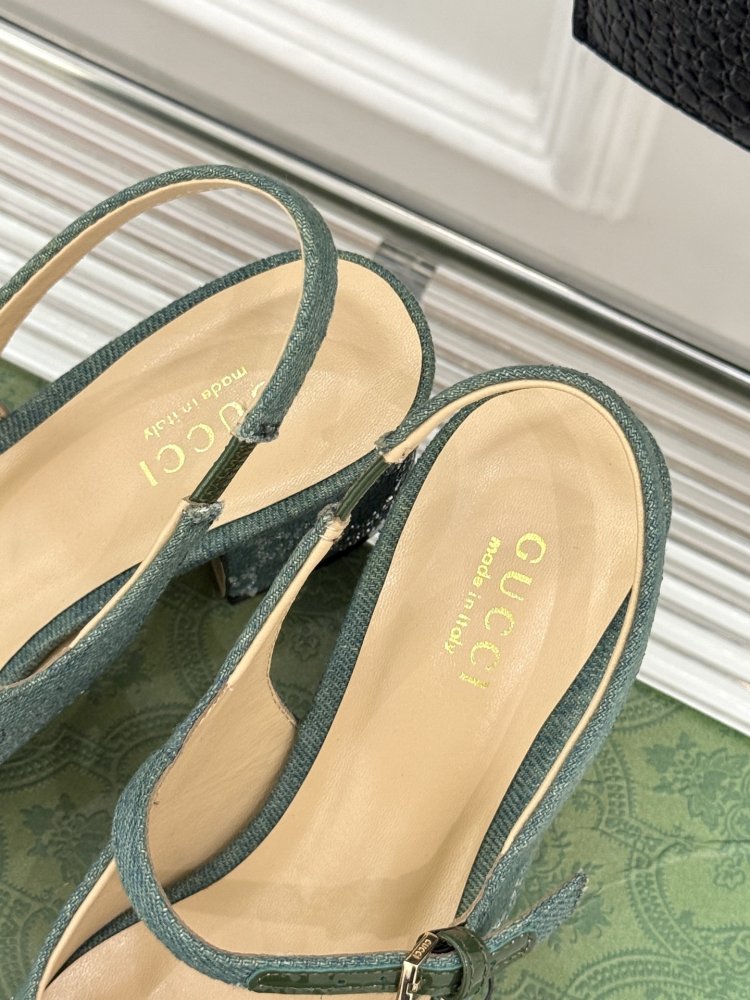 Туфли женские фото 8