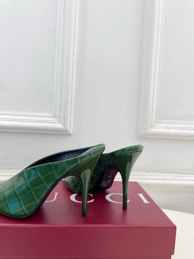 Туфли женские фото 8