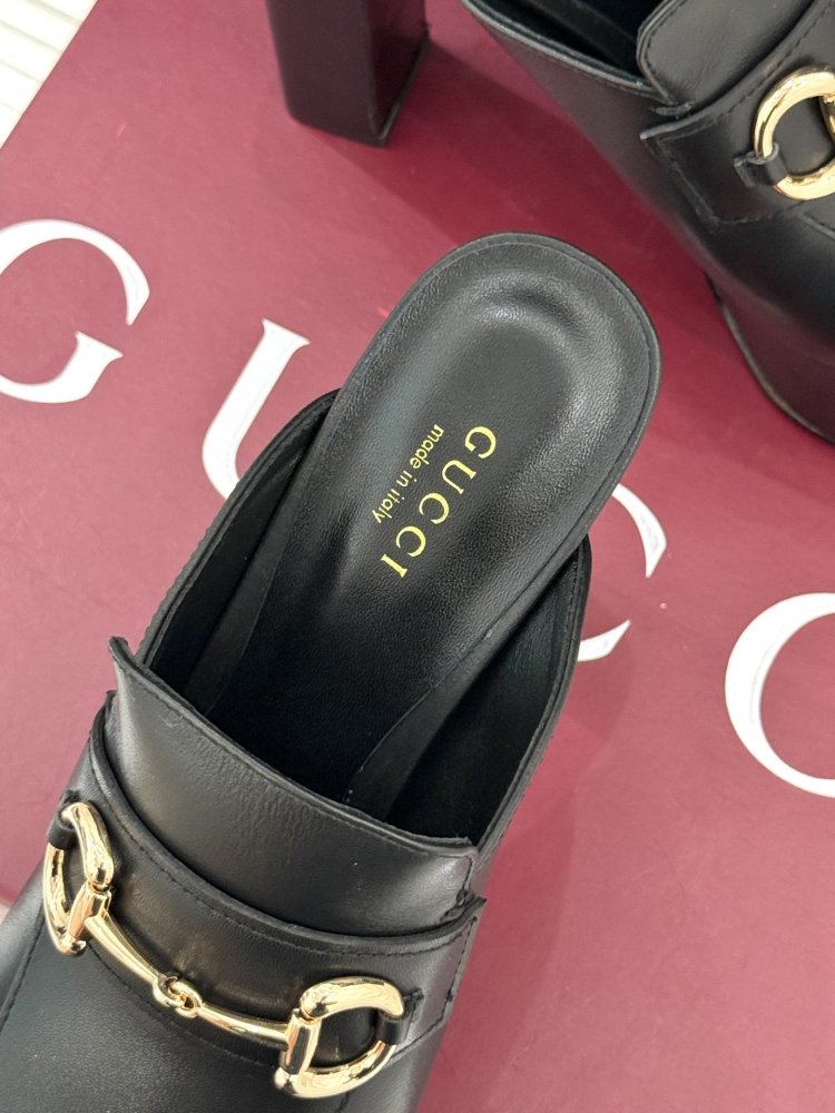 Туфли женские фото 8