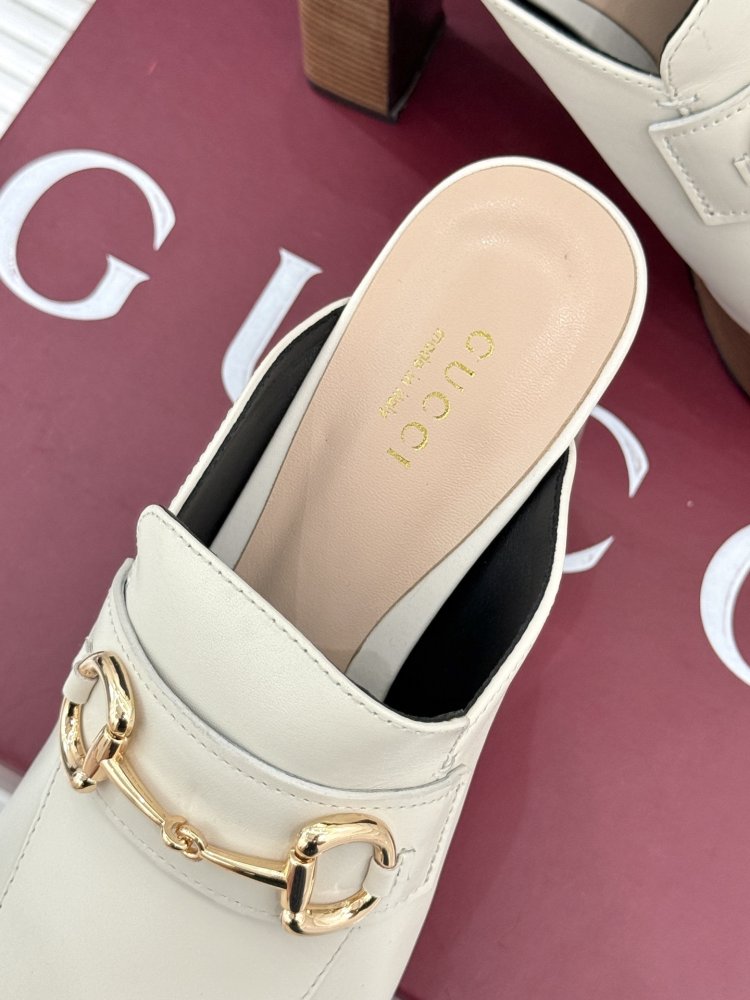 Туфли женские фото 8