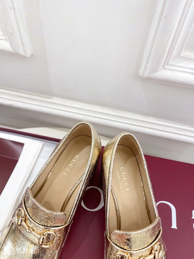 Туфли женские фото 8