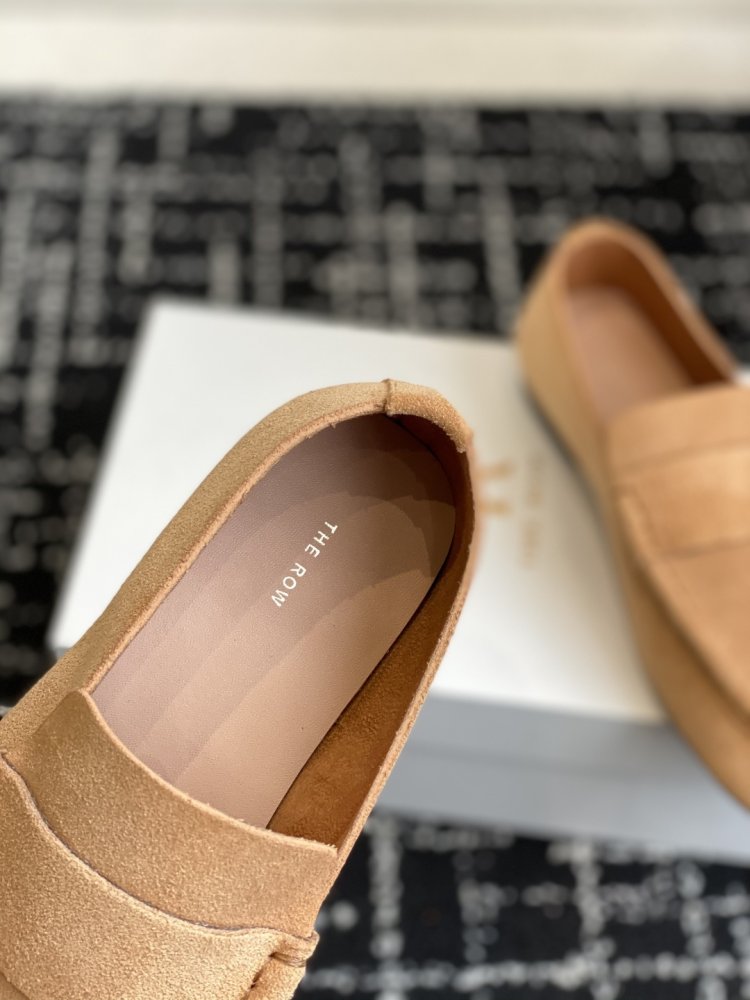 Туфли женские фото 8