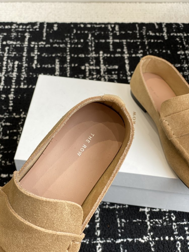 Туфли женские фото 8