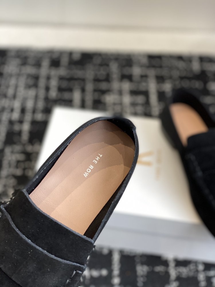 Туфли женские фото 8