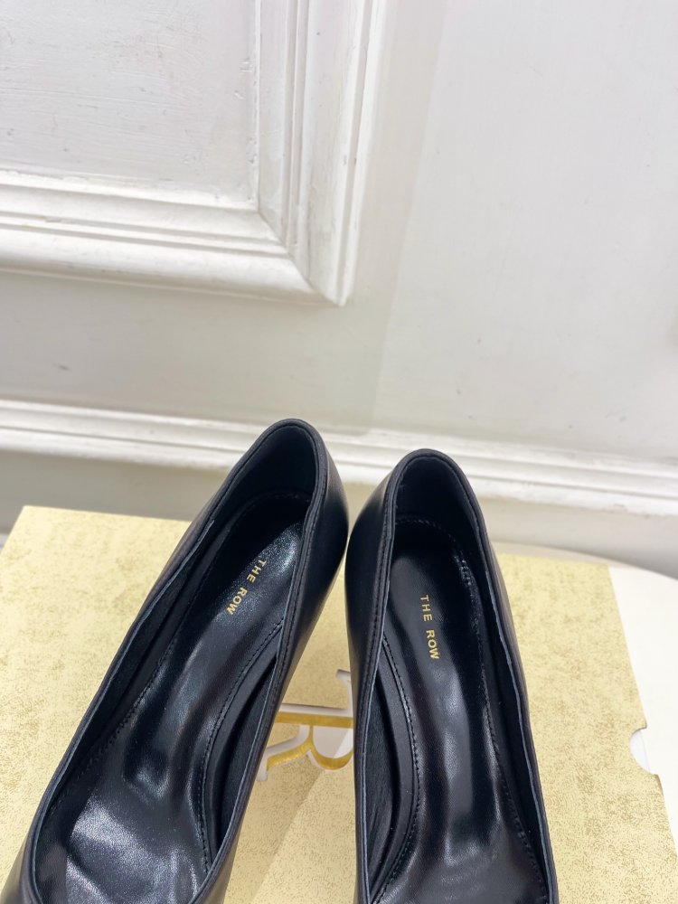 Туфли женские фото 8