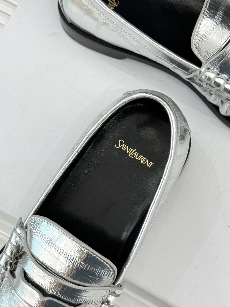 Туфлі жіночі фото 8