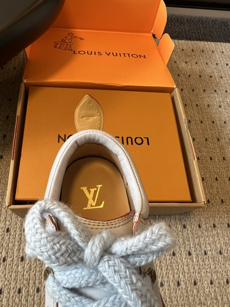 Туфлі жіночі фото 8