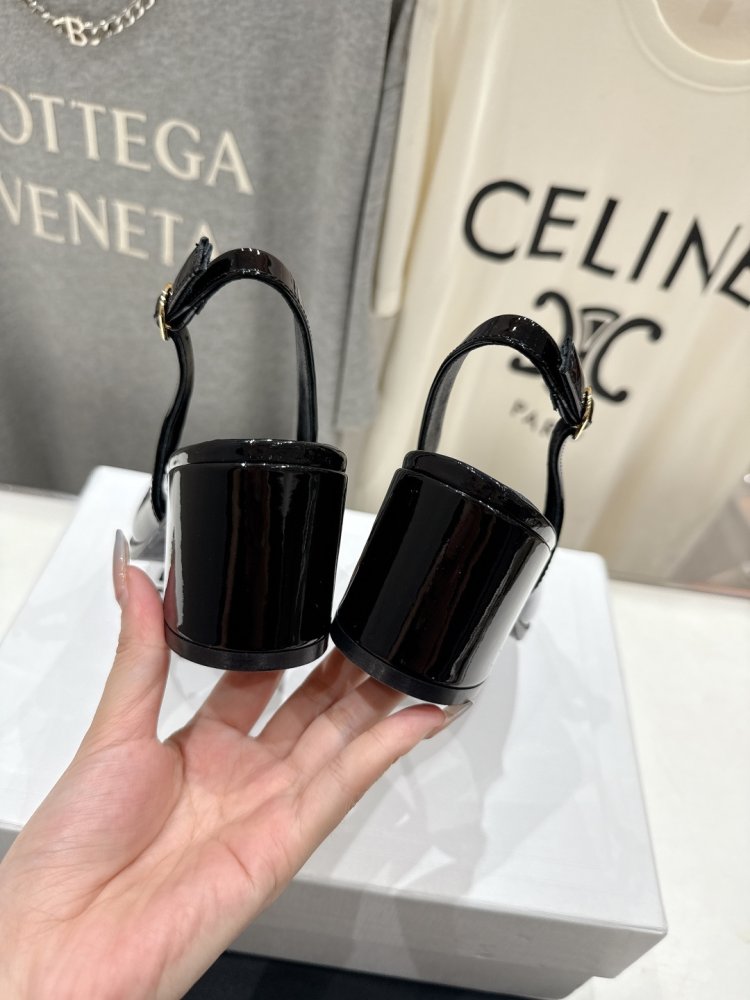 Туфли женские фото 8