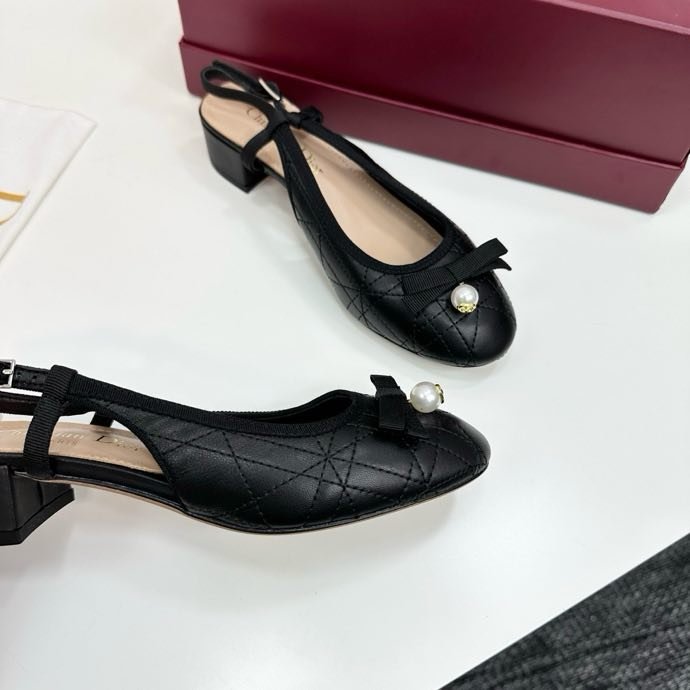 Туфлі жіночі фото 8