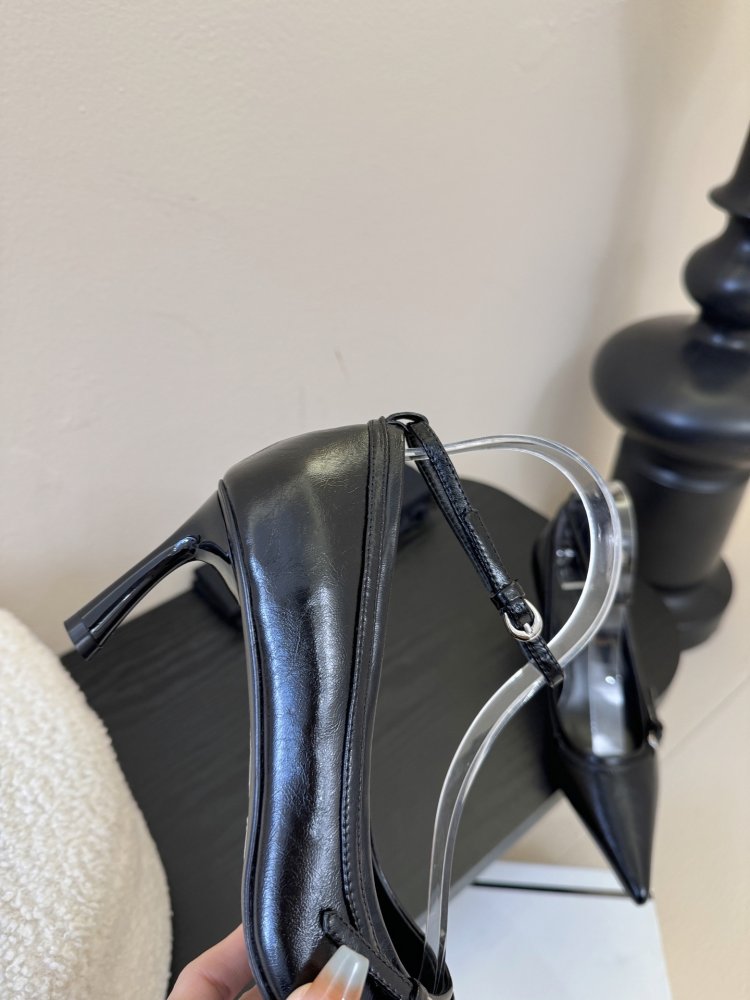 Туфли женские фото 8