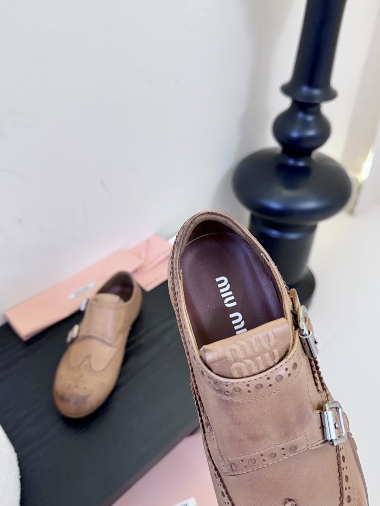 Туфли женские фото 8