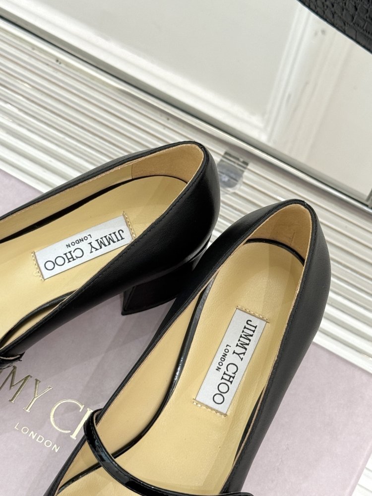 Туфли женские фото 8