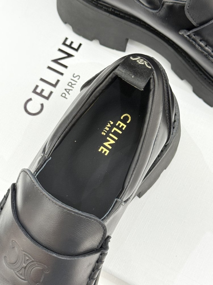 Туфлі жіночі фото 8