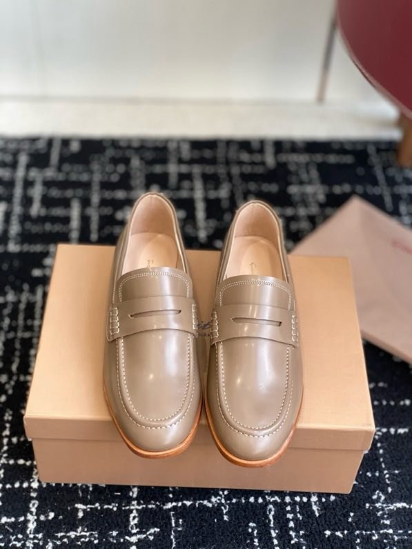 Туфли женские фото 8