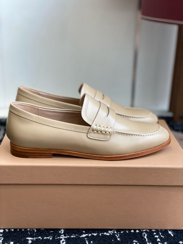 Туфлі жіночі фото 8