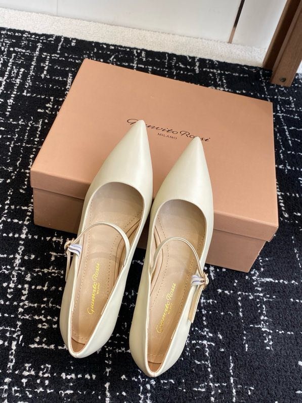 Туфли женские фото 8