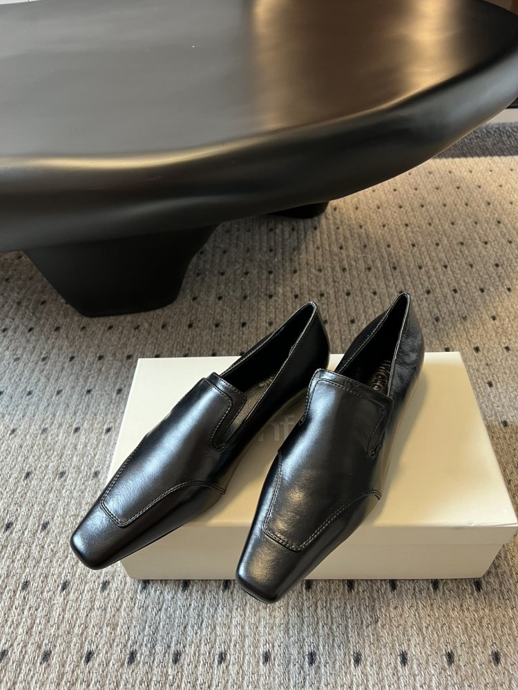 Туфлі жіночі фото 8