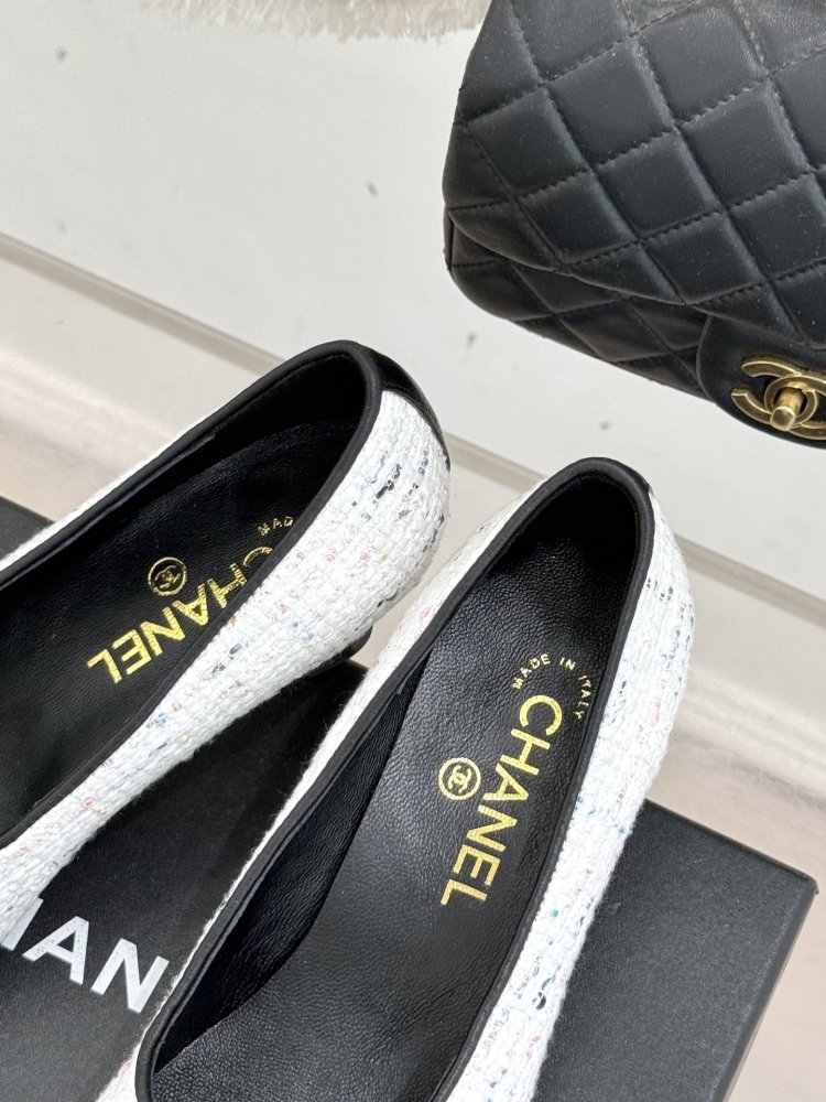 Туфлі жіночі фото 8