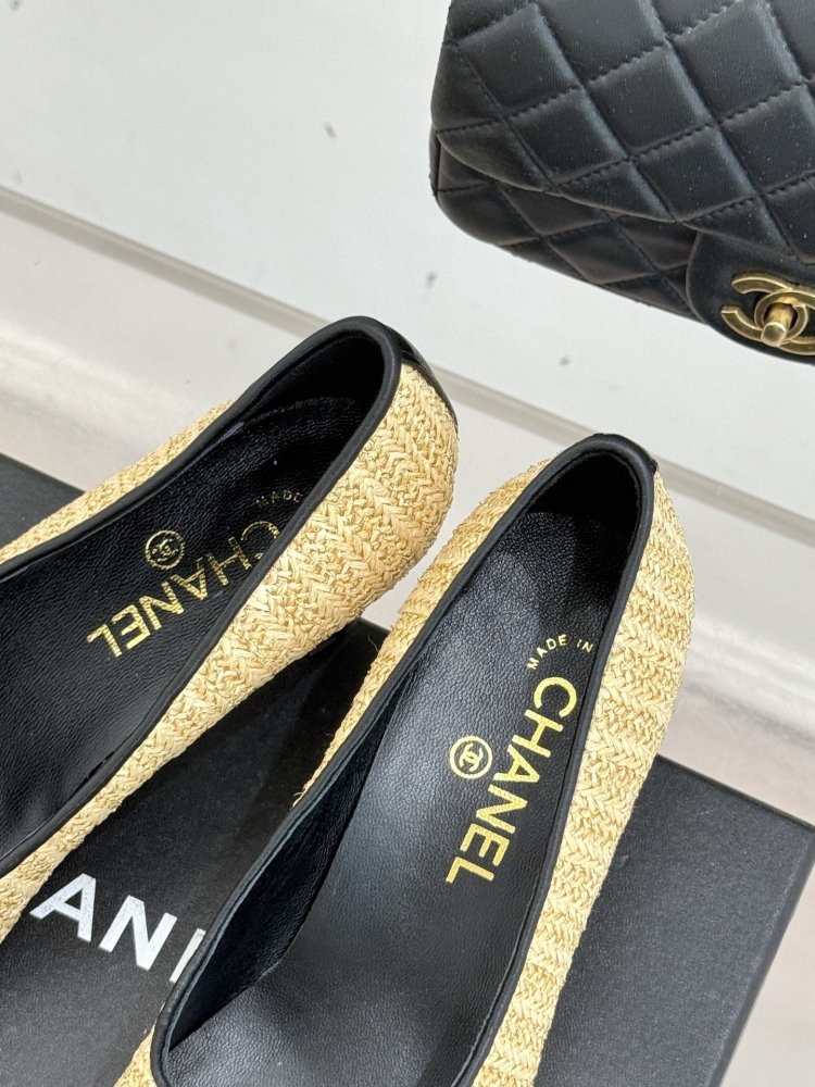 Туфлі жіночі фото 8