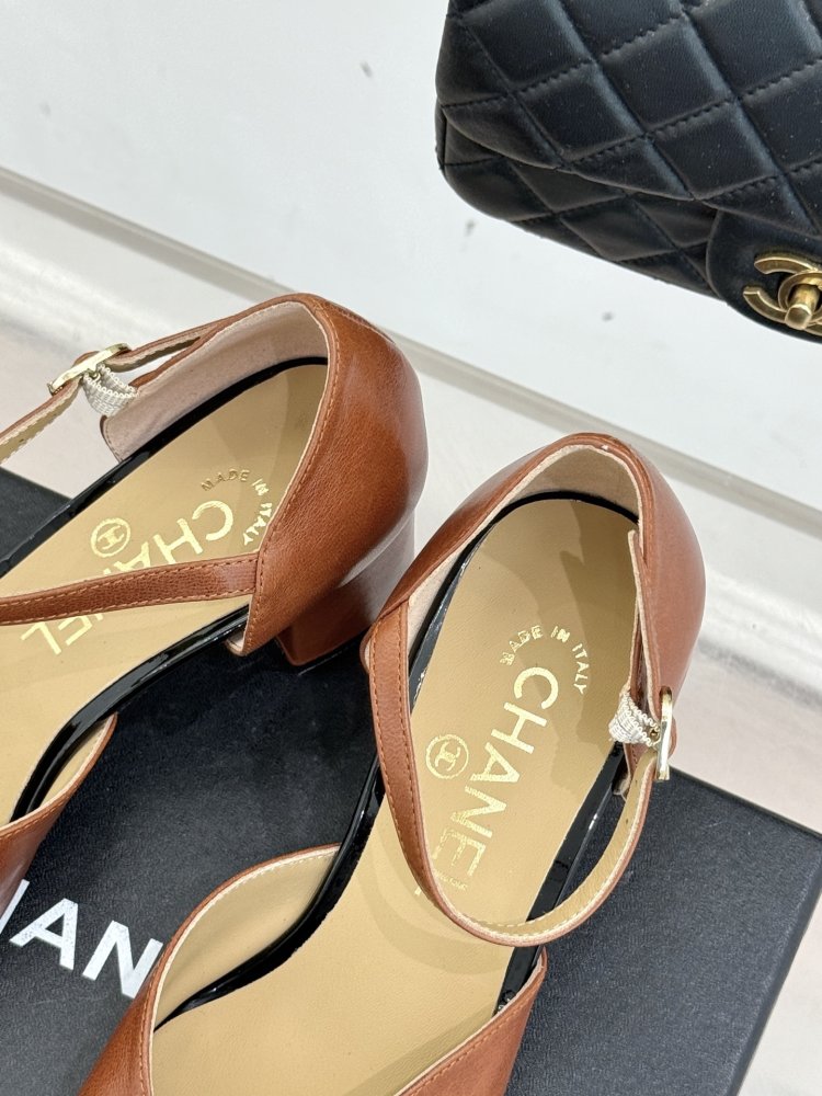 Туфлі жіночі фото 8