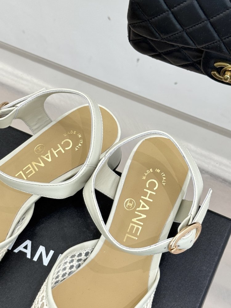 Туфлі жіночі фото 8