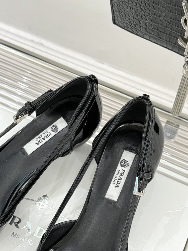 Туфли женские фото 8