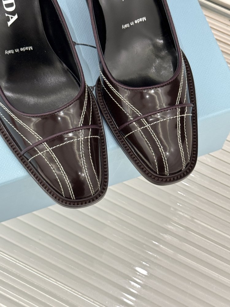 Туфли женские фото 8