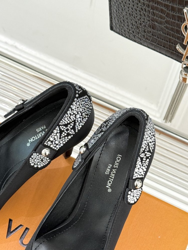 Туфли женские фото 8