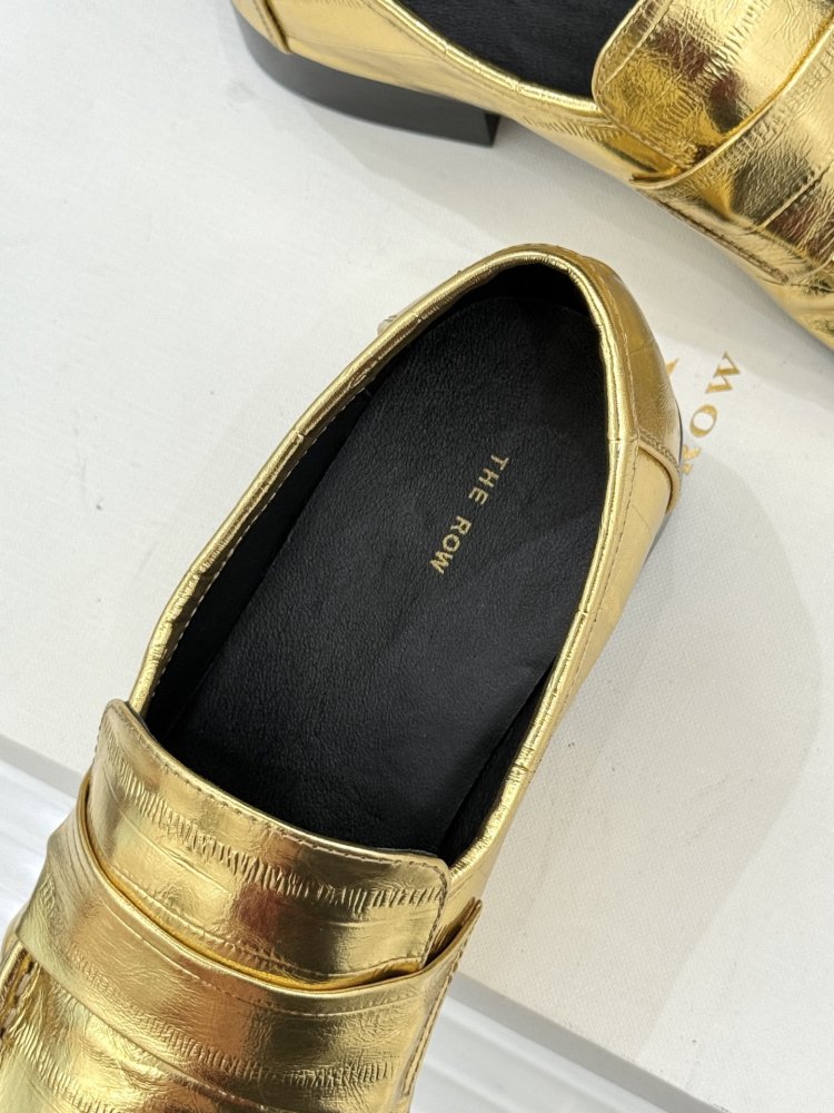 Туфли женские фото 8