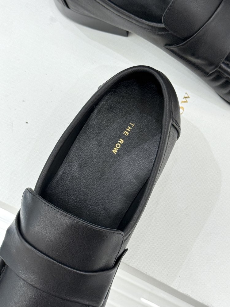 Туфли женские фото 8