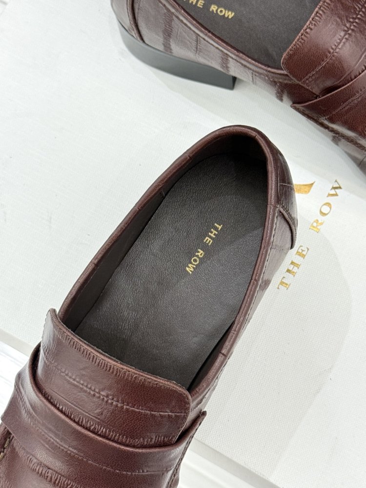 Туфли женские фото 8