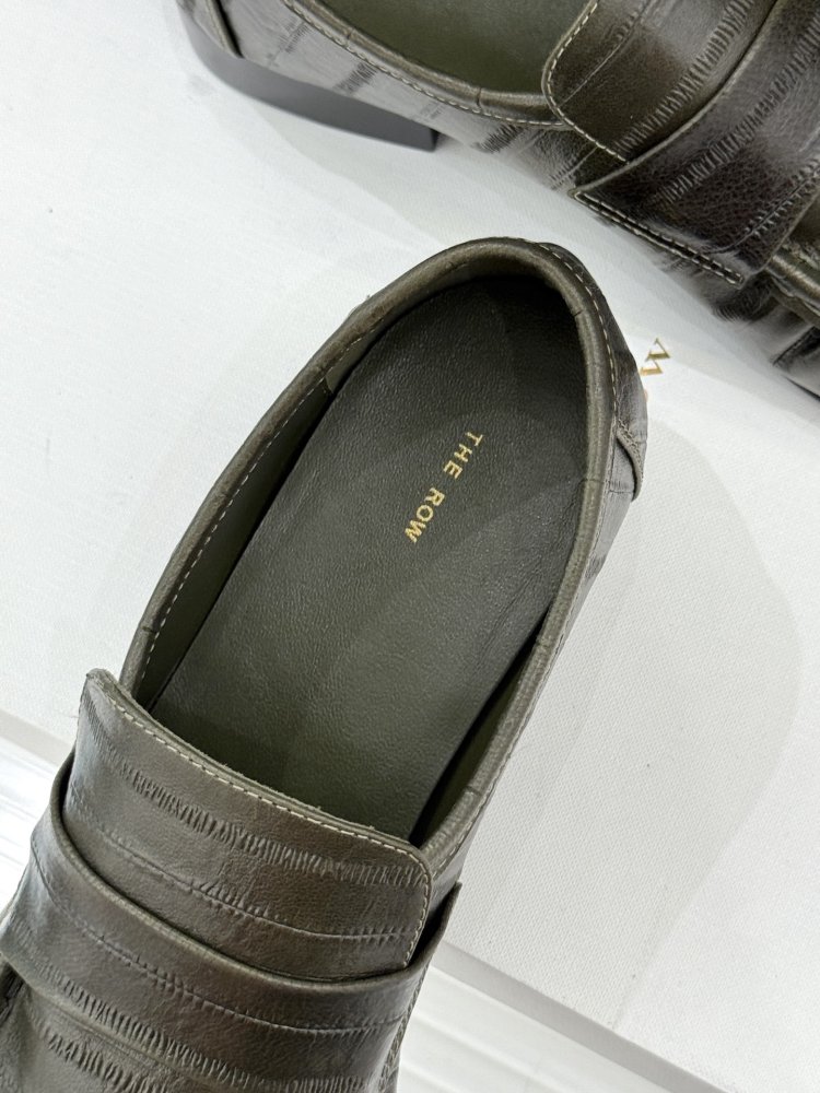 Туфли женские фото 8