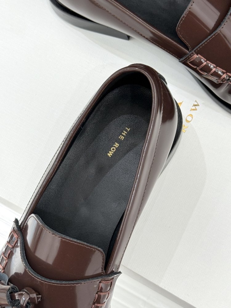 Туфли женские фото 8