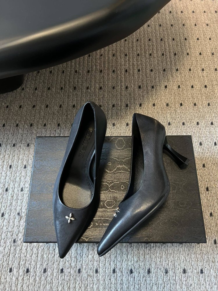 Туфли женские фото 8