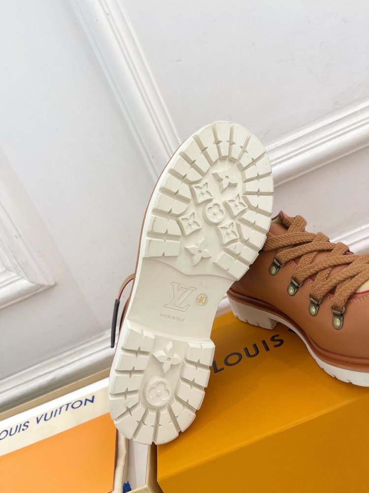 Туфли женские фото 9