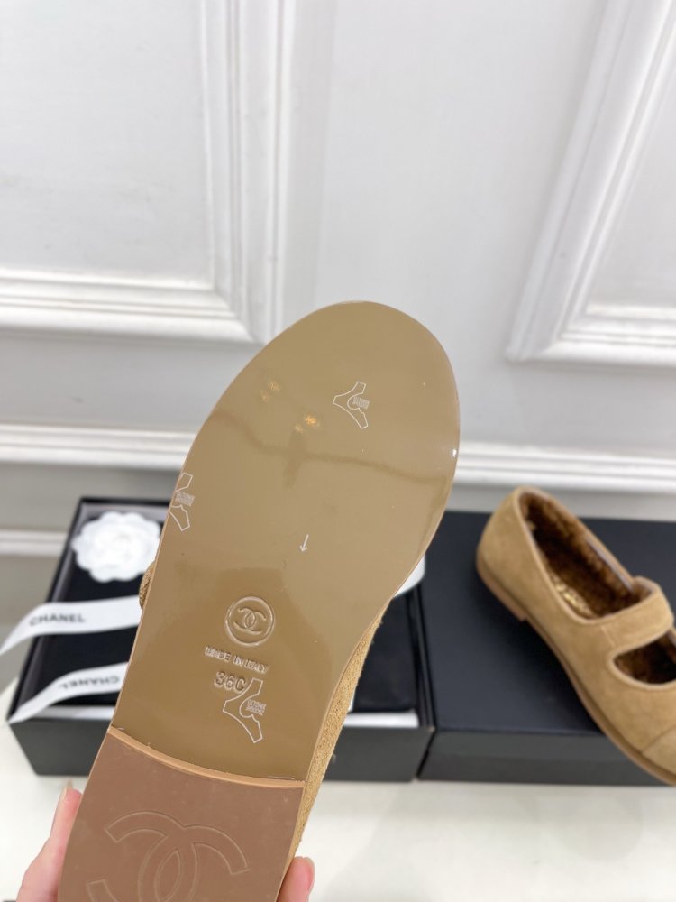 Туфли женские фото 9