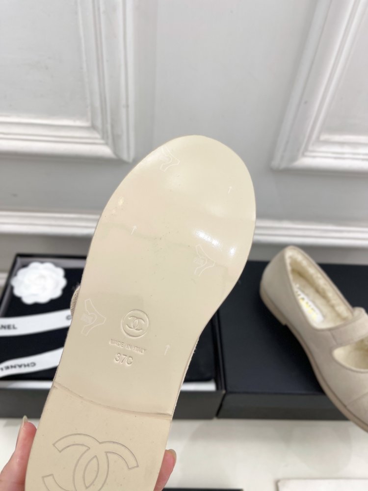 Туфли женские фото 9