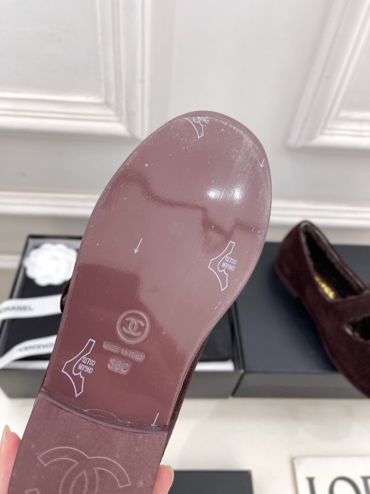 Туфли женские фото 9