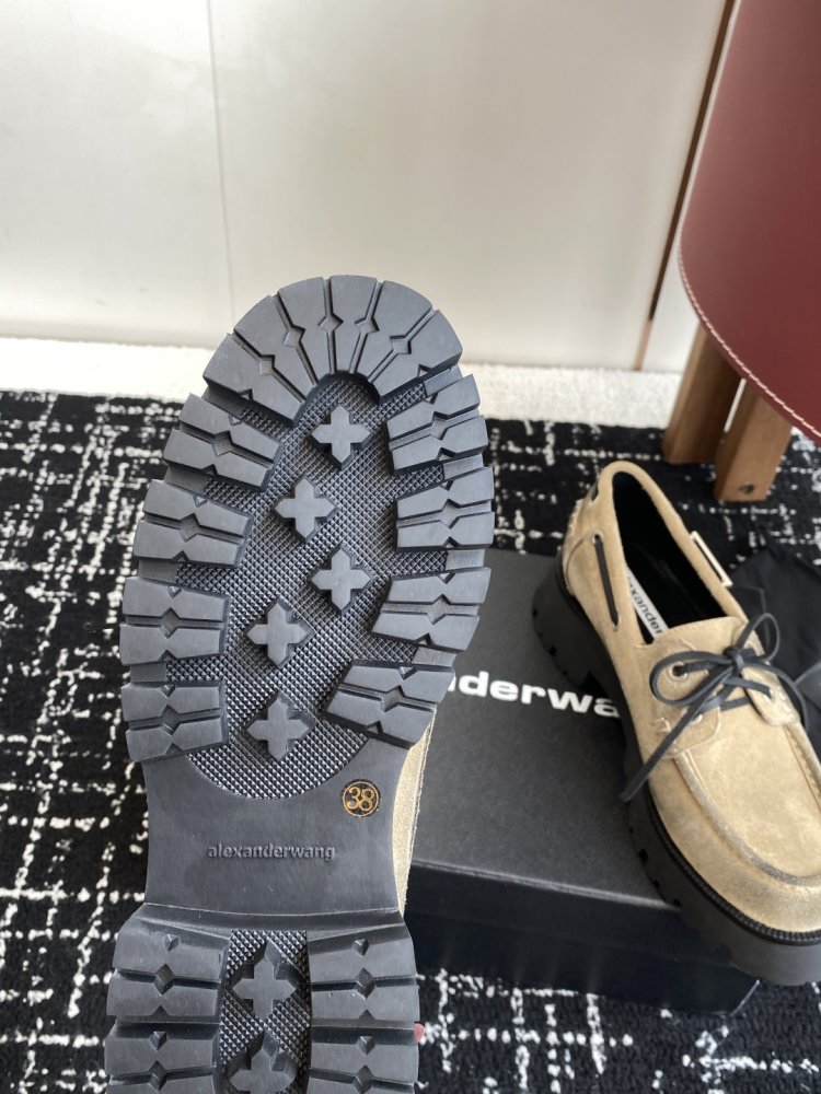 Туфли женские фото 9