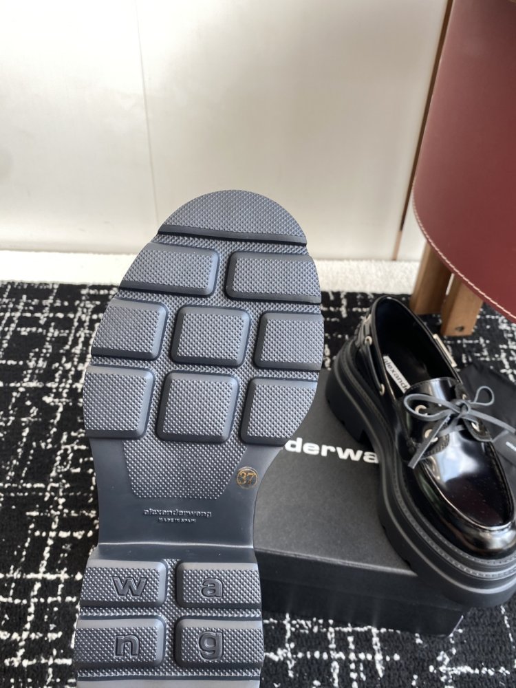 Туфли женские фото 9