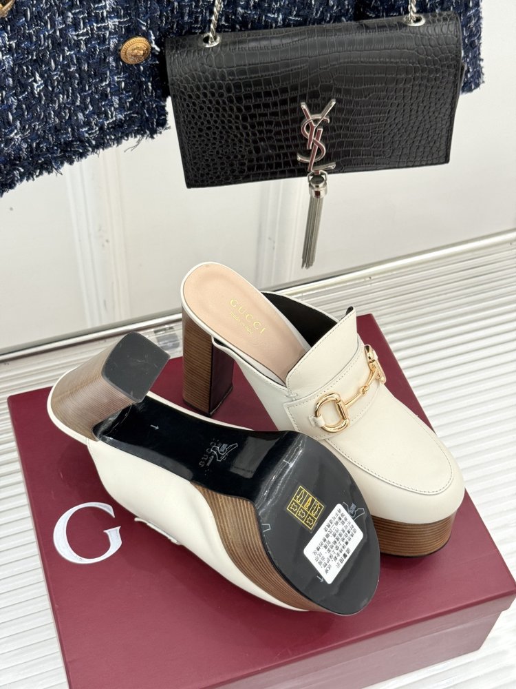 Туфли женские фото 9