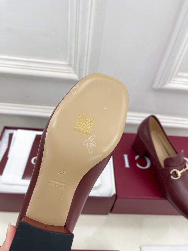 Туфли женские фото 9