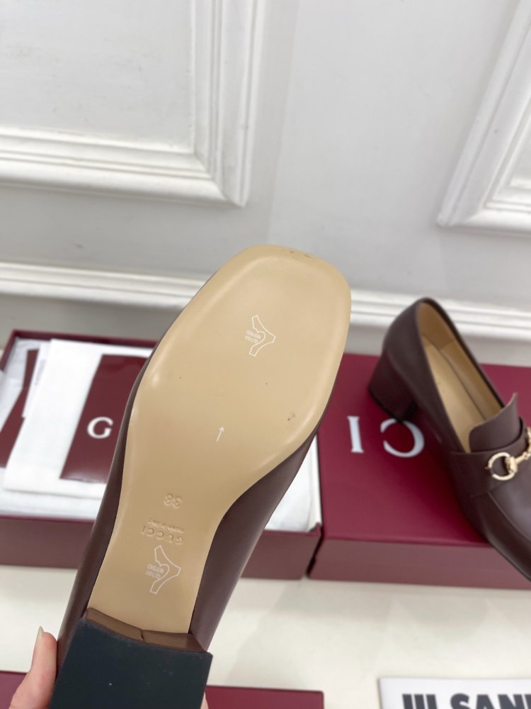 Туфли женские фото 9