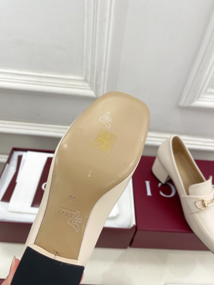 Туфли женские фото 9