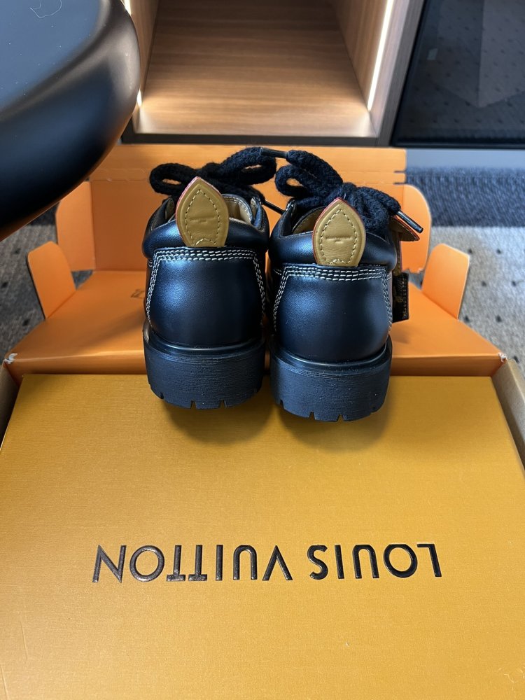 Туфли женские фото 9