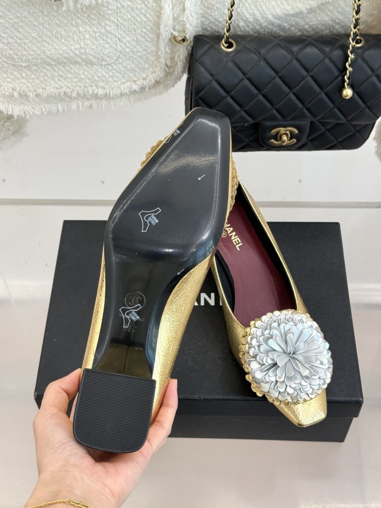 Туфлі жіночі фото 9