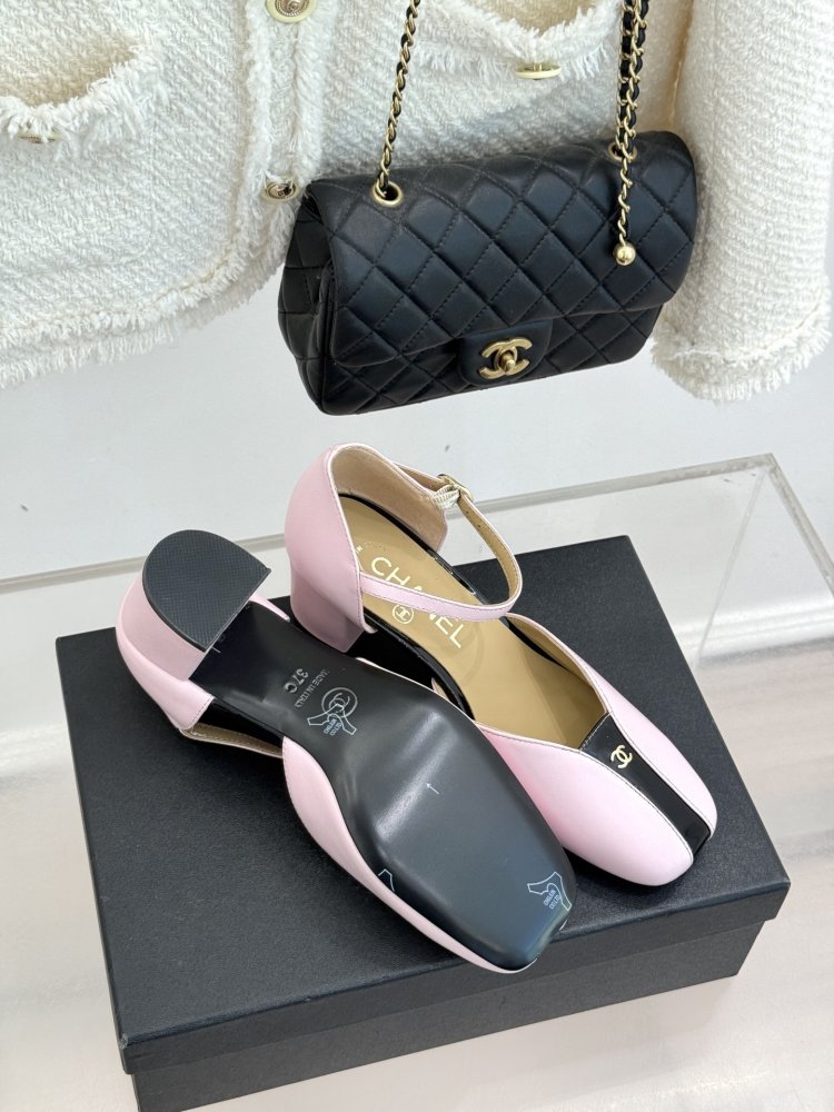 Туфлі жіночі фото 9