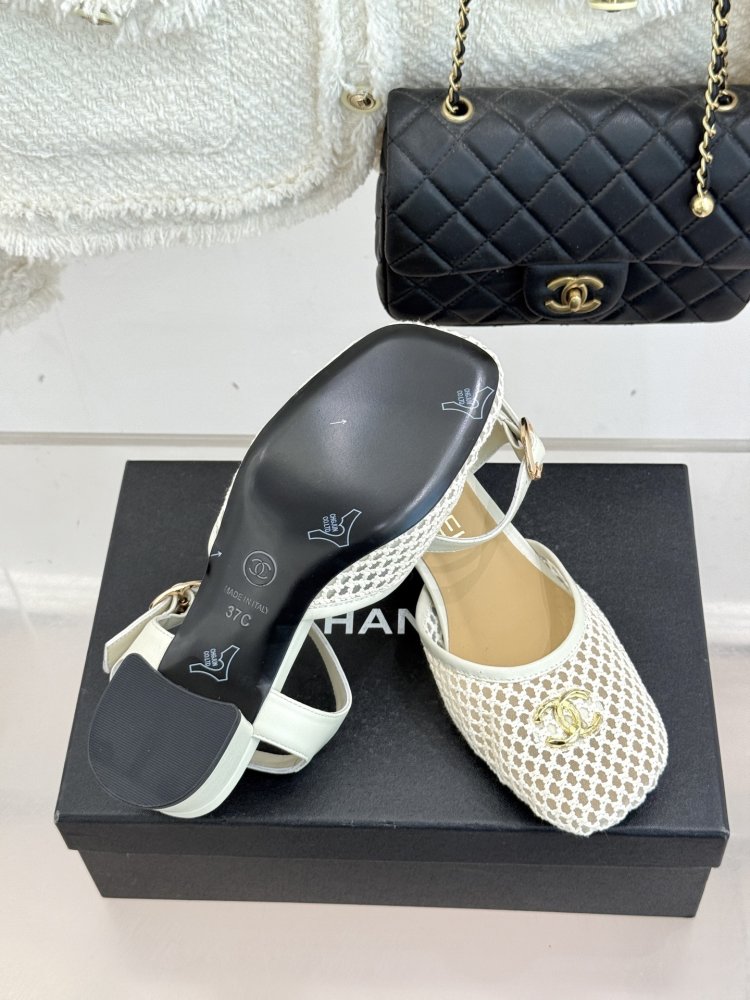 Туфлі жіночі фото 9